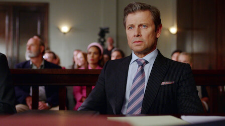 Tonton Persidangan Blake Carrington yang Sensasional. Episode 8 Season 3.